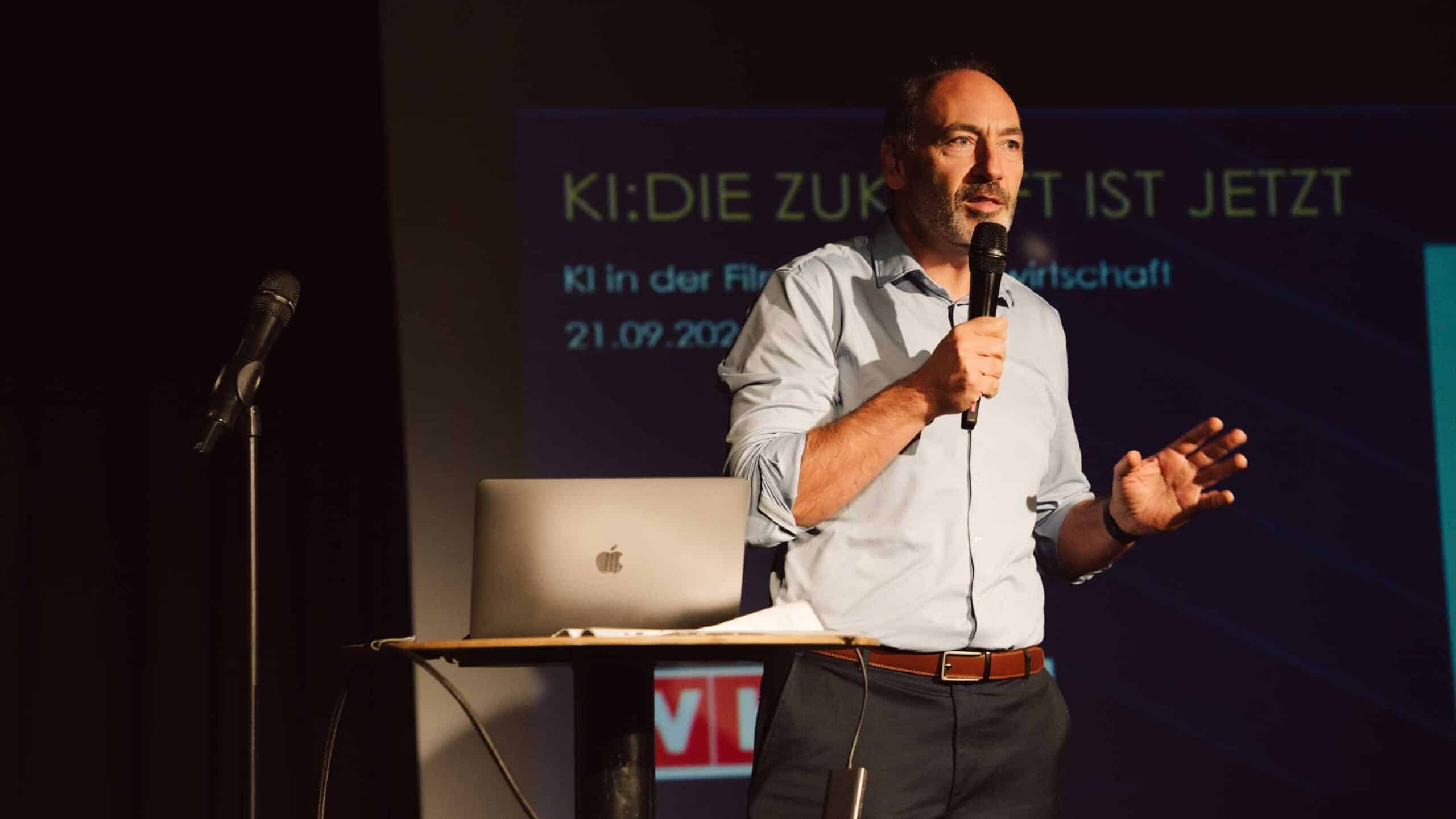 Vortrag Prof. Michael Schwertel KI Film- und Musikwirtschaft